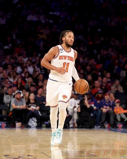 开云体育官方网站：七人得分上双 热火力克尼克斯